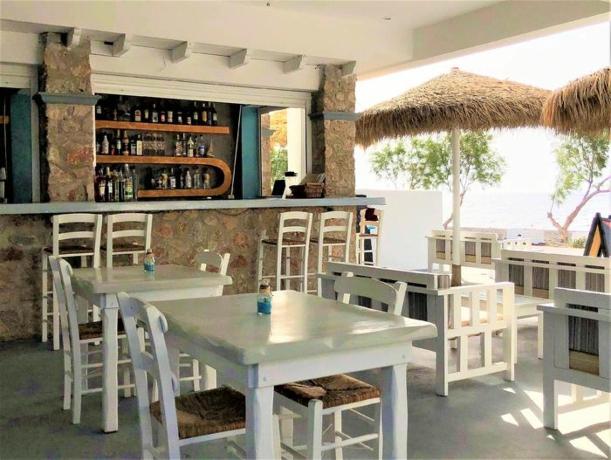 Happy Fish Rooms- Beachfront Perissa  Ngoại thất bức ảnh